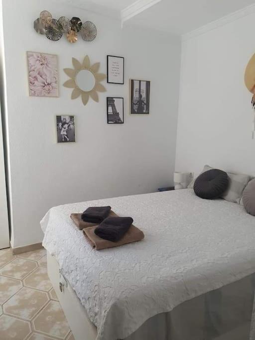 Costa Blanca Family Apartments One Bedroom Apartment Торевьиа Экстерьер фото